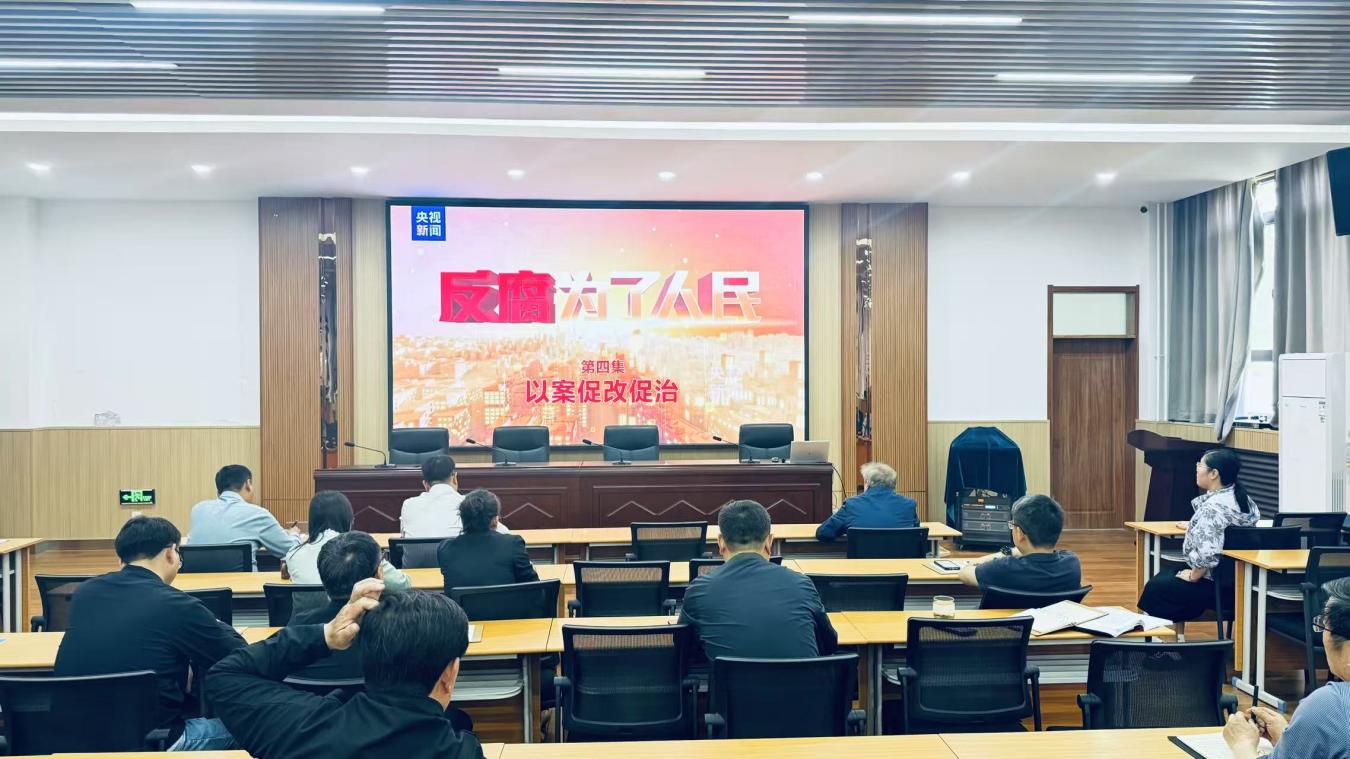 b8ed3c3bee8fe6bdbf4dea432a69279